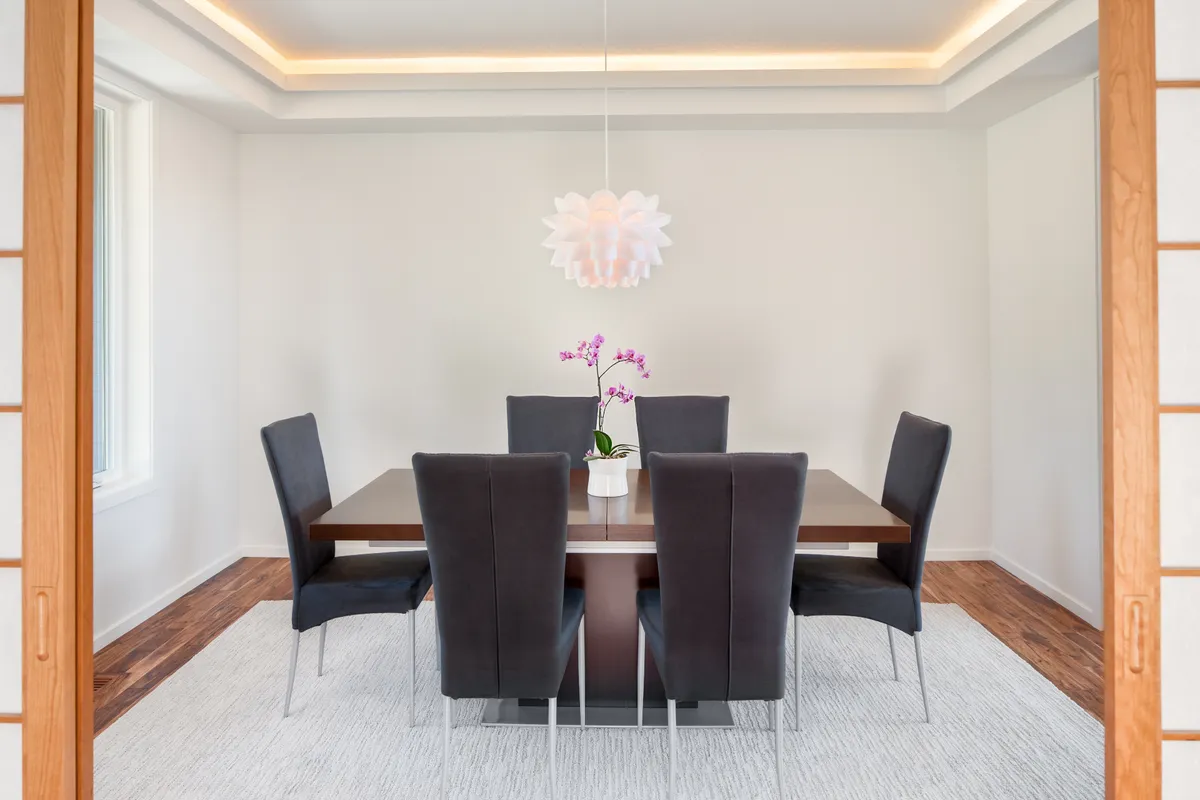 Efter indvendig maling – moderne, lys stil